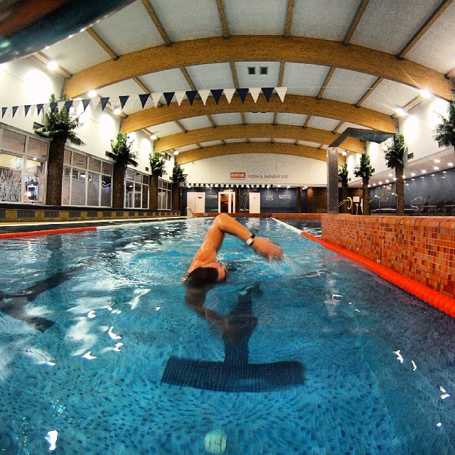 Fotka od Ferdika. 29/366: I like these swimming sessions with pool just for myself.  #trainhard, #swimming, #gopro