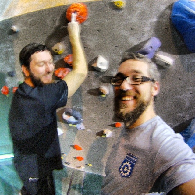 Fotka od Ferdika. 63/366: We´ve got new favorite #boulder hold - "Orange onefinger". Quite hard and long training tonight finishing at 11pm but with a first #V4 route done. #bouldering, #climbing, #lasportiva, #ocun