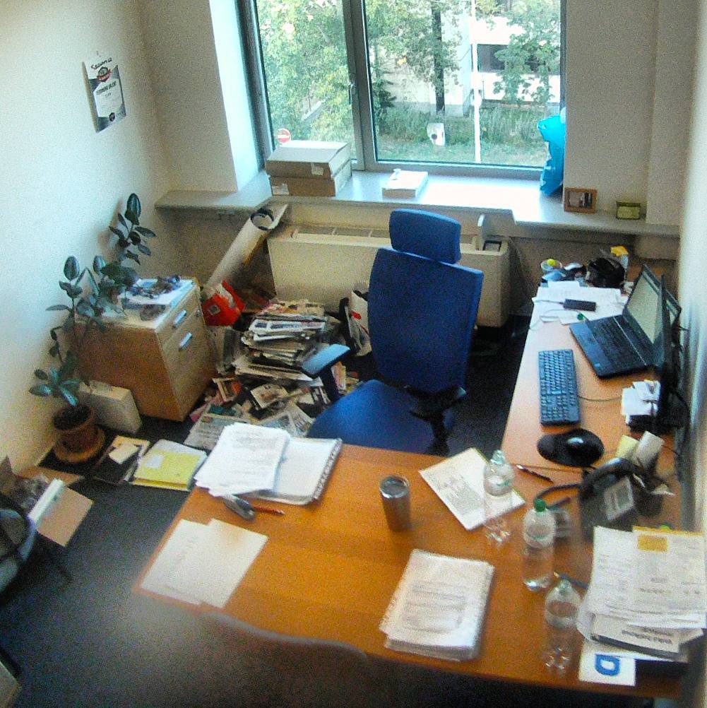 Fotka od Ferdika. 273/366: My #office, My #mess. Moving time! #Conradelectronic, #officework, #marketing, #gopro, #goprohero, #bestoftheday, #topoftheday