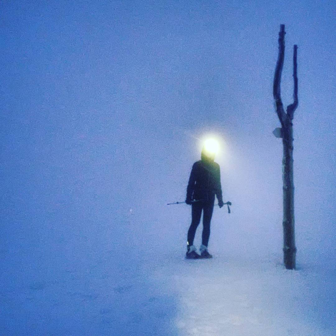 Fotka od Ferdika. 282/366: Good morning from #Lucnibouda. 4am start from #Spindl to catch the #sunrise but actual conditions: -2C, #fog, 50cm #snow and still #snowing = great start of the Day. #winter, #hike, #track, #white, #snezka, #wakeup, #bestoftheday, #topoftheday, #photooftheday